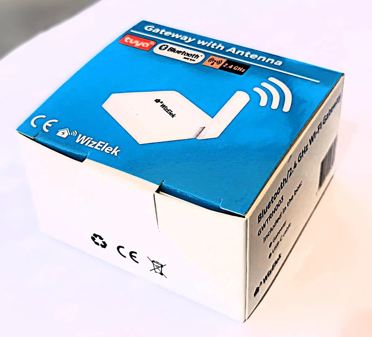 Gateway Bluetooth/Wi-FI 2,4 GHz specifico ecosistema Tuya - Antenna pieghevole per aumentare la portata - Supporta fino a 20 connessioni simultanee
