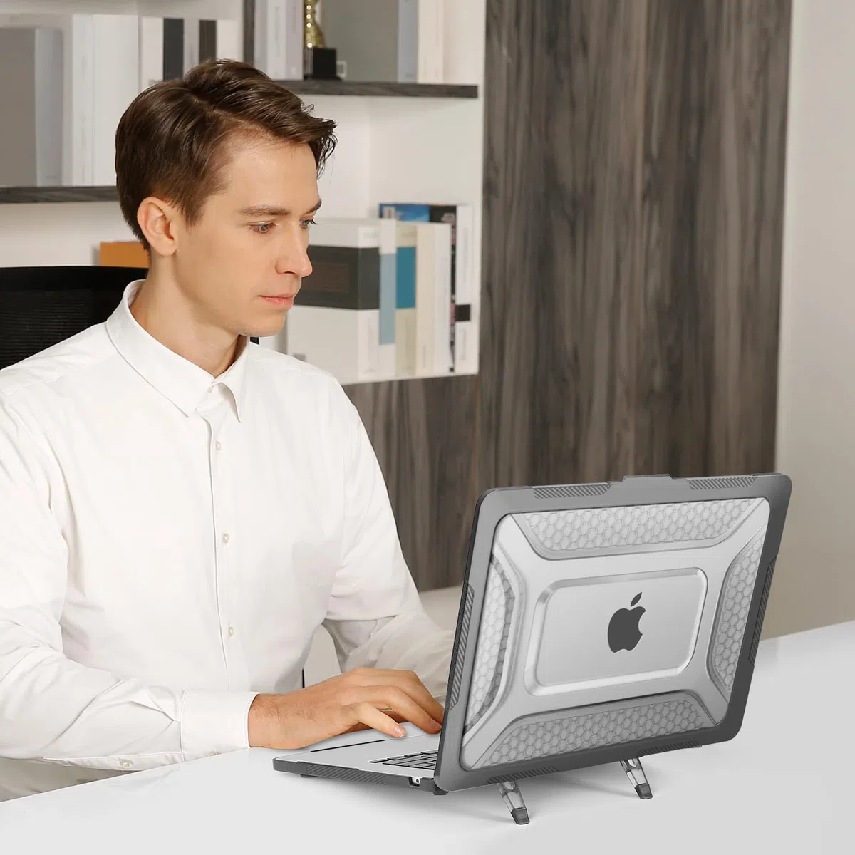 MOSISO Cover Compatibile con MacBook Air 15 Custodia M5 M4 M3 M2 2026-2023 A3448 A3241 A3114 A2941, Cover per Macbook Air 15 Pollici M5 M4 M3 M2 Favo Servizio Pesante TPU&Copritastiera, Nero