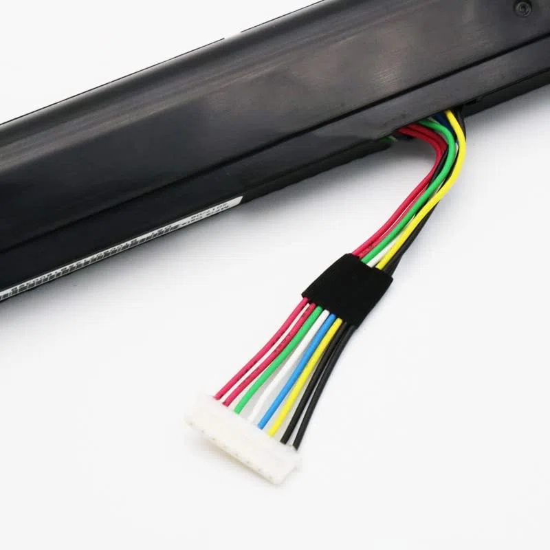 14.8V 2500mAh 37Wh AL15A32 4ICR17/65 Batteria di ricambio per Acer Aspire E5-473A E5-473G E5-474G F5-572G E5-573 E5-573G E5-573T E5-574 E5-574G E5-752G E5-772 E5-772G E5-773 E5-773G