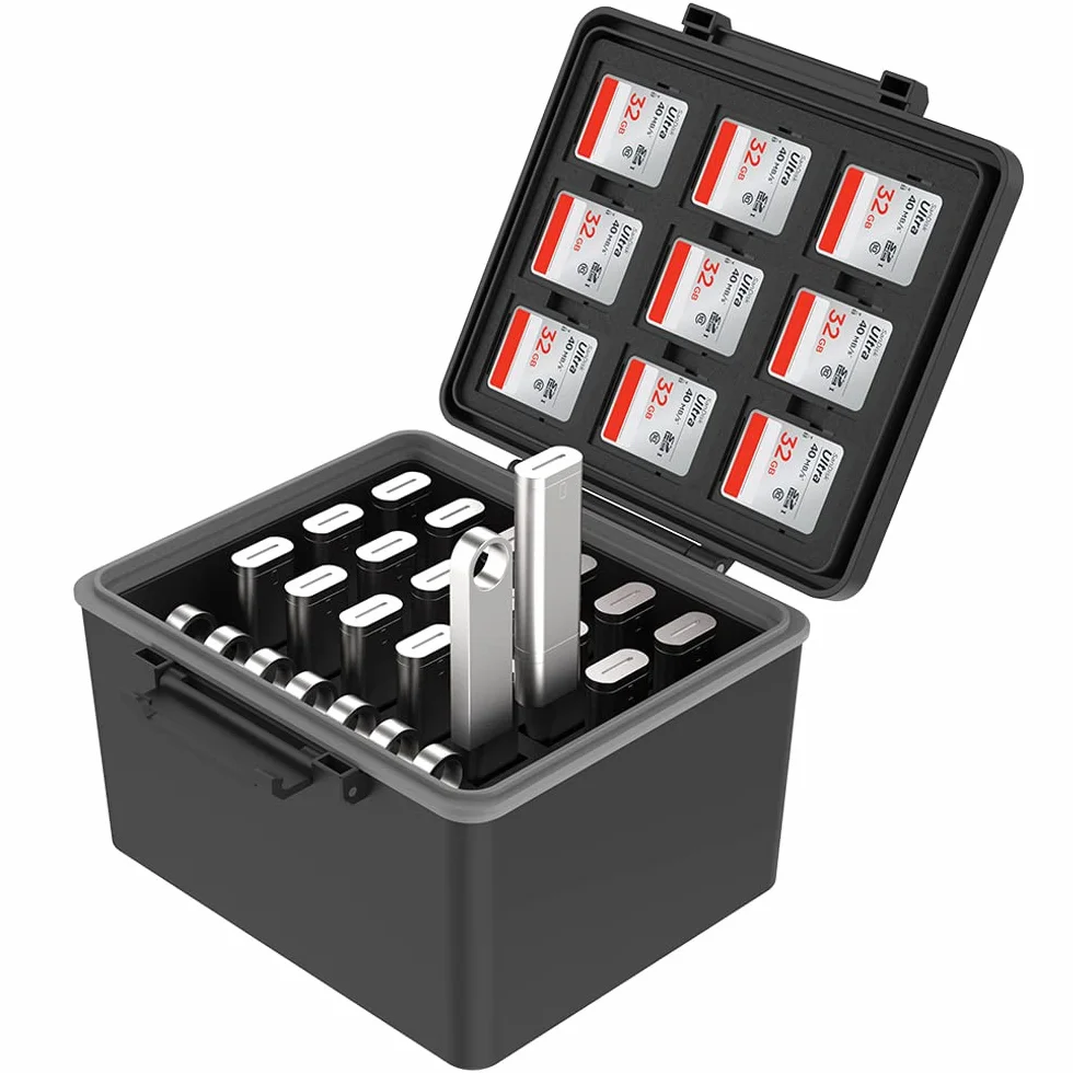 JJC 2IN1 Custodia Protettiva per Chiavette USB e Supporto per Schede di Memoria per 25 Chiavette USB + 9 SD + 18 Micro SD - Custodia per Memoria USB e Schede SD - Resistente all'Acqua