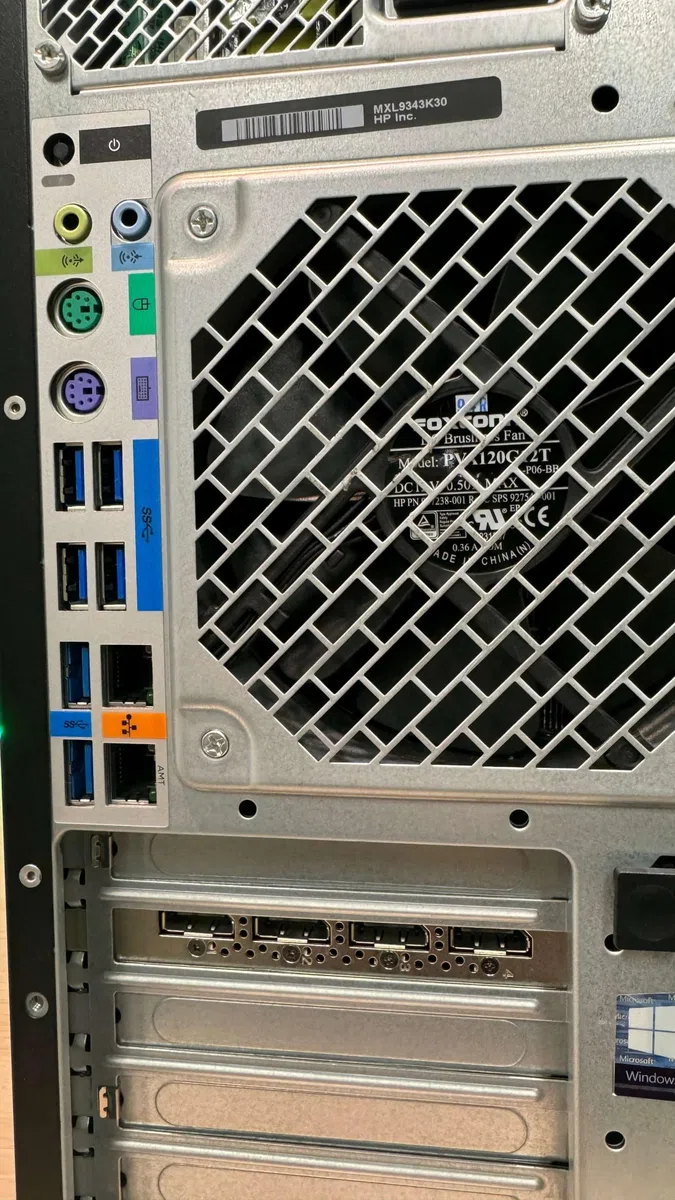 HP Workstation Z4 G4 | Intel Xeon W-2125 4Ghz | Ram 32Gb | SSD 512 GB + HDD 2 GB | Nvidia Quadro M200 | Windows 11 Pro (Ricondizionato) (1)