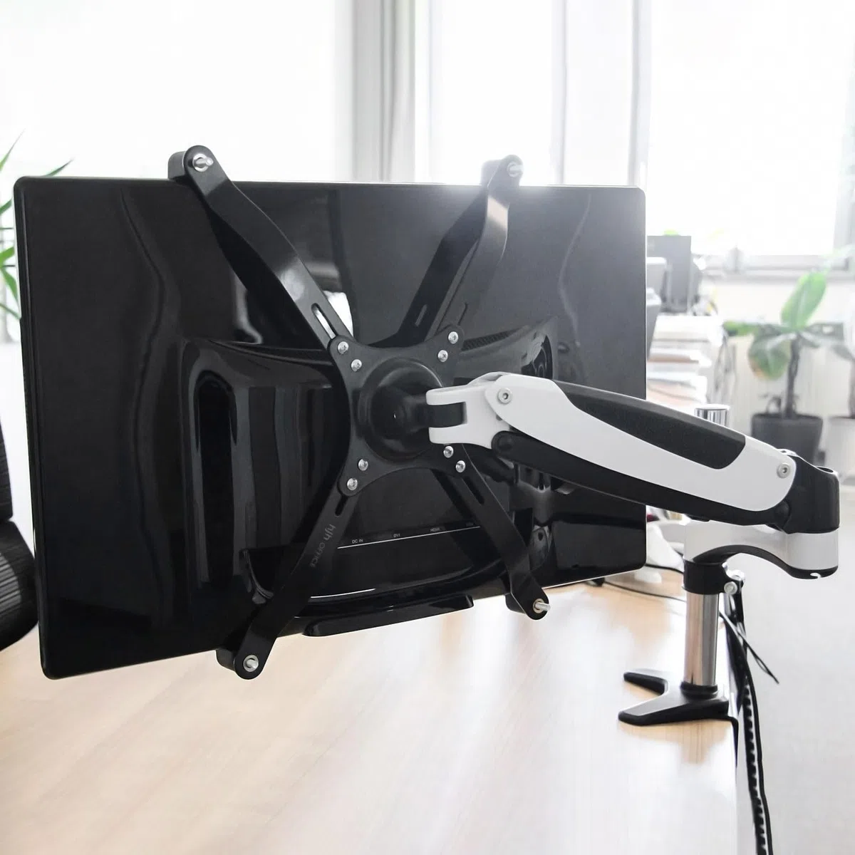 hjh OFFICE Adattatore VESA per monitor da 15-27 pollici senza modello VESA VM-A4 in acciaio, portata fino a 10 kg, 802001