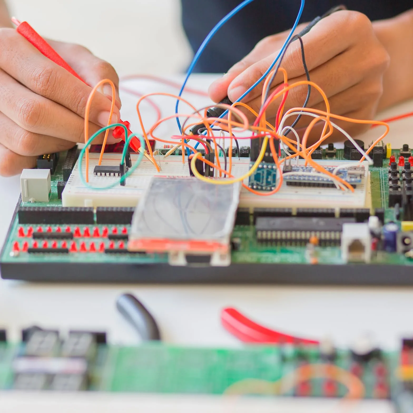 QUARKZMAN Femmina a Femmina Cavo a Nastro da 40 Pin per Breadboard 2.54mm Passo Cavi a Nastro Elettronici da 50cm per Progetti Elettronici Breadboard Confezione da 2