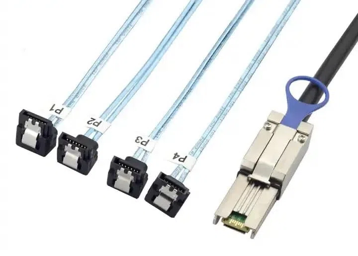INNOVATI0 Mini SAS 26P SFF 8088 maschio a 4 SATA