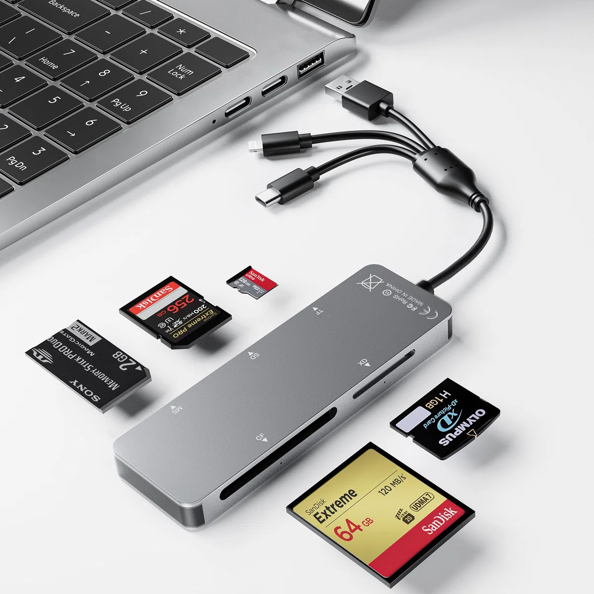 Adattatore Memory Stick pro Duo 5-in-1 in alluminio per schede SD/TF/CF/MS/XD per PC/Android/dispositivi luminosi, lettore Lightning+USB A+USB C Memory Stick pro Duo per iPhone