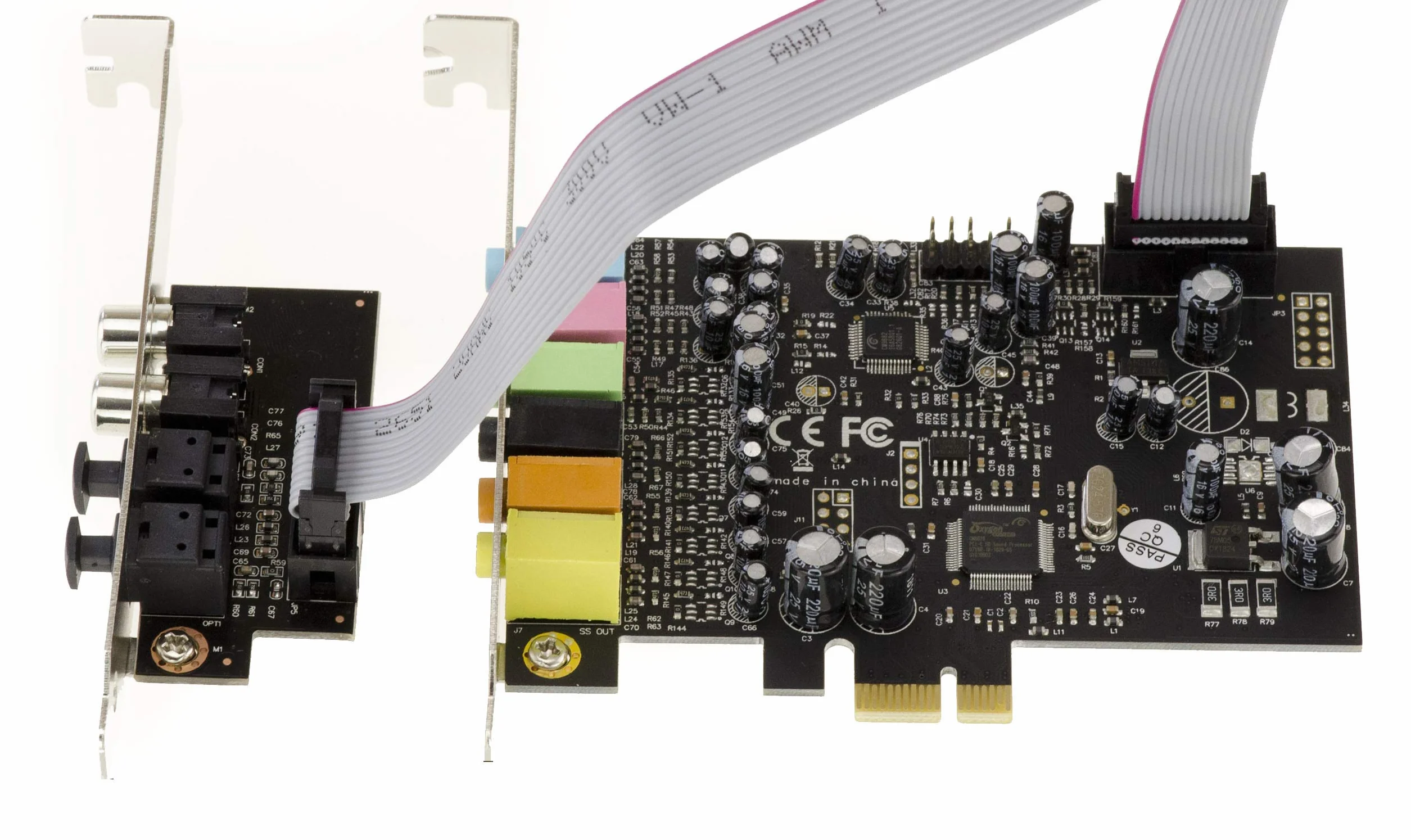 KALEA-INFORMATIQUE Scheda controller audio PCIe a 7.1 canali con chipset CMedia Oxygen CM8828 e CM9882A - ingressi e uscite digitali SPDIF.